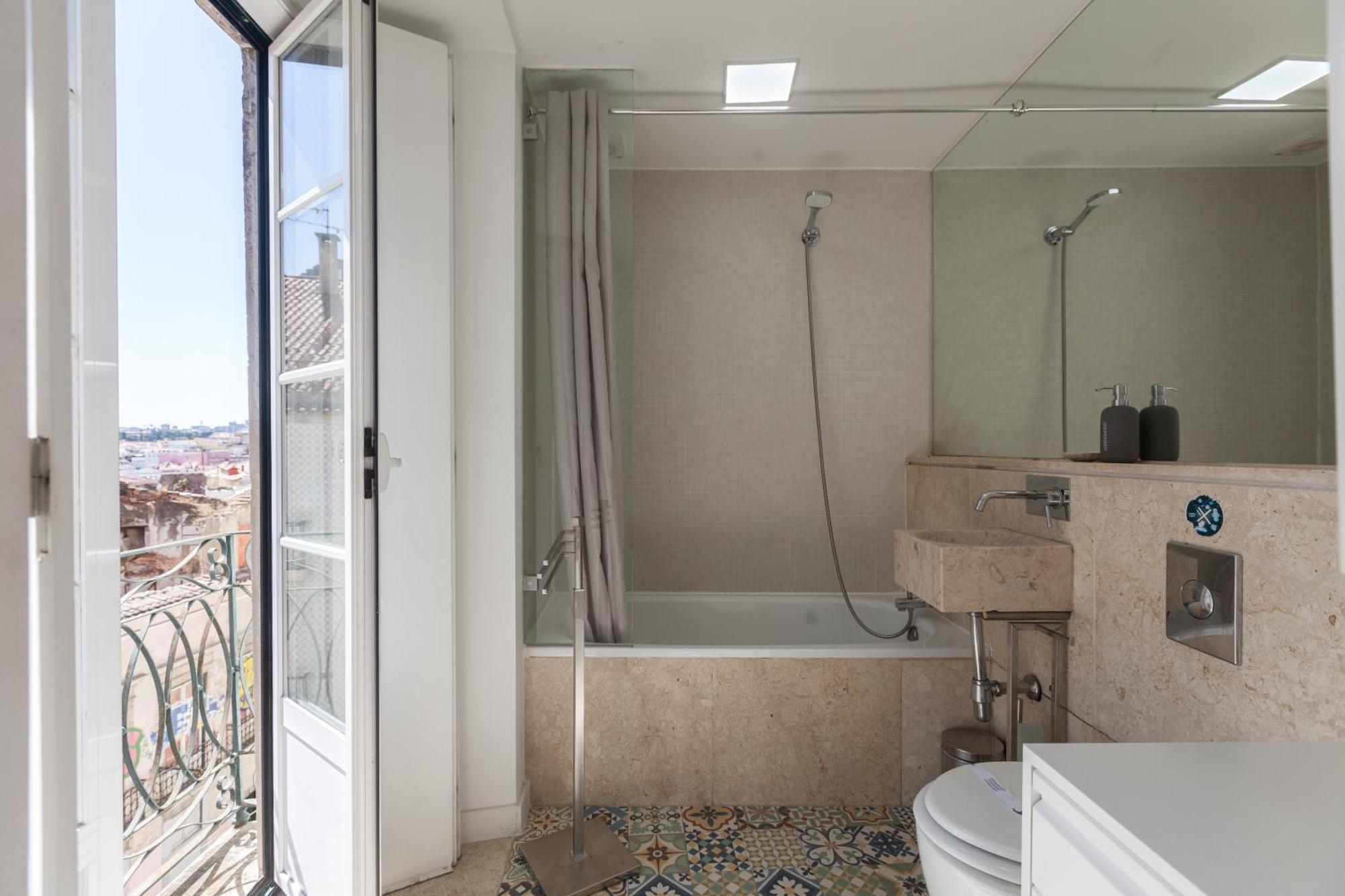 Flh Castle Duplex With Terrace Apartman Lisboa Kültér fotó